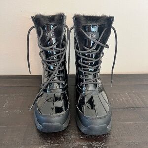 UGG Adirondack Boot III - ONLY WORN ONCE!! PRICED TO SELL FAST!